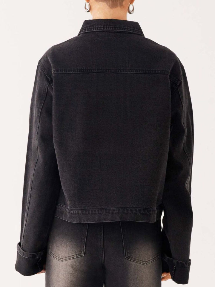 Oversized cropped denim jacket with chest flap pockets
