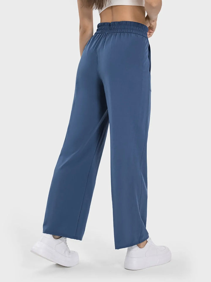 Drawstring straight-leg active pants with pockets