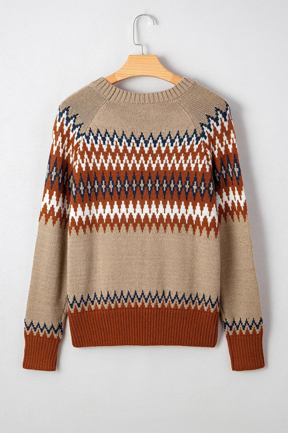 Geometric zigzag knit crew neck pullover sweater