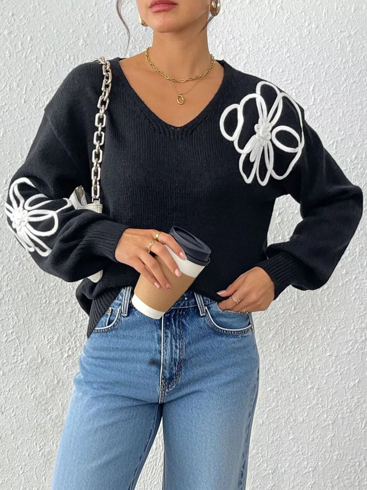Floral applique V-neck drop shoulder knit sweater