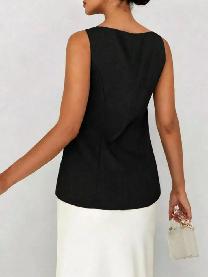 Sleeveless button-down tailored vest with welt pockets