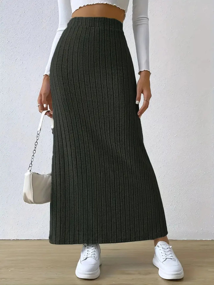 Ribbed knit high-waist maxi skirt with front slit