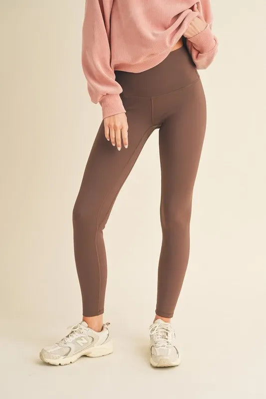 Coffee Brown Fleece-lined high-waisted leggings with wide waistband