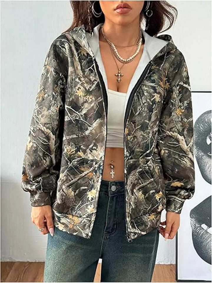Forest camo print zip-up hoodie with side pockets