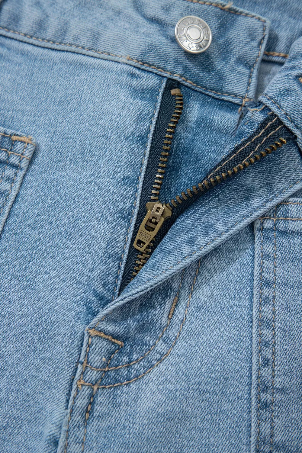 High-rise front patch pocket denim shorts