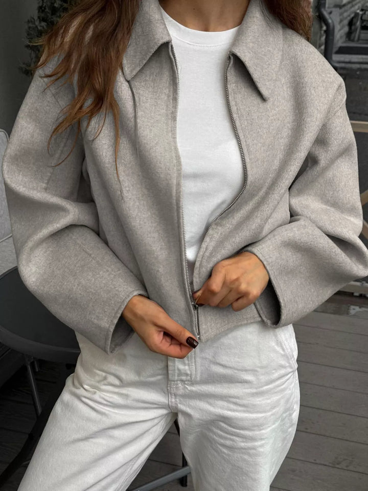 Cropped zip-up jacket with dropped shoulders and collar