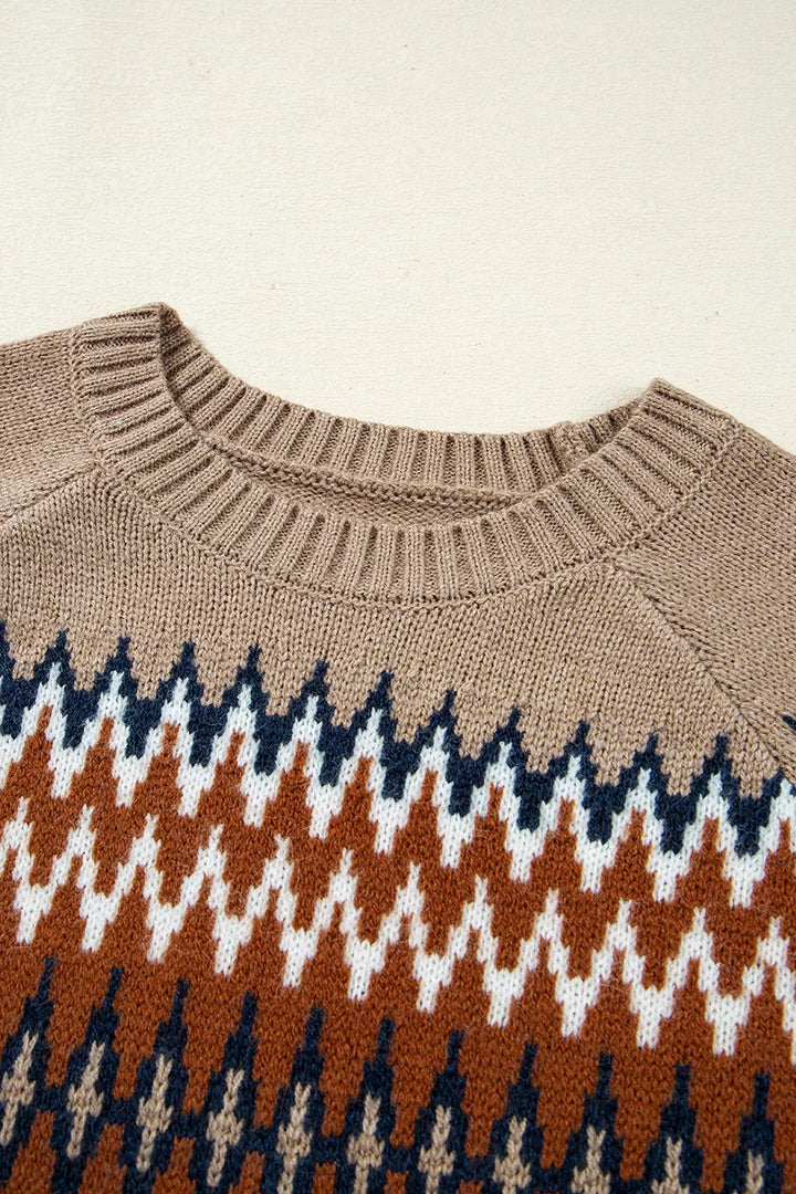 Geometric zigzag knit crew neck pullover sweater