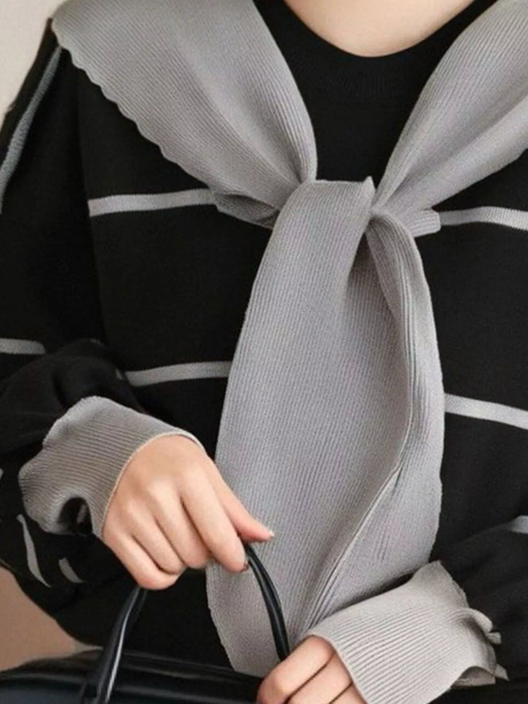 Striped tie-front round neck sweater with long sleeves