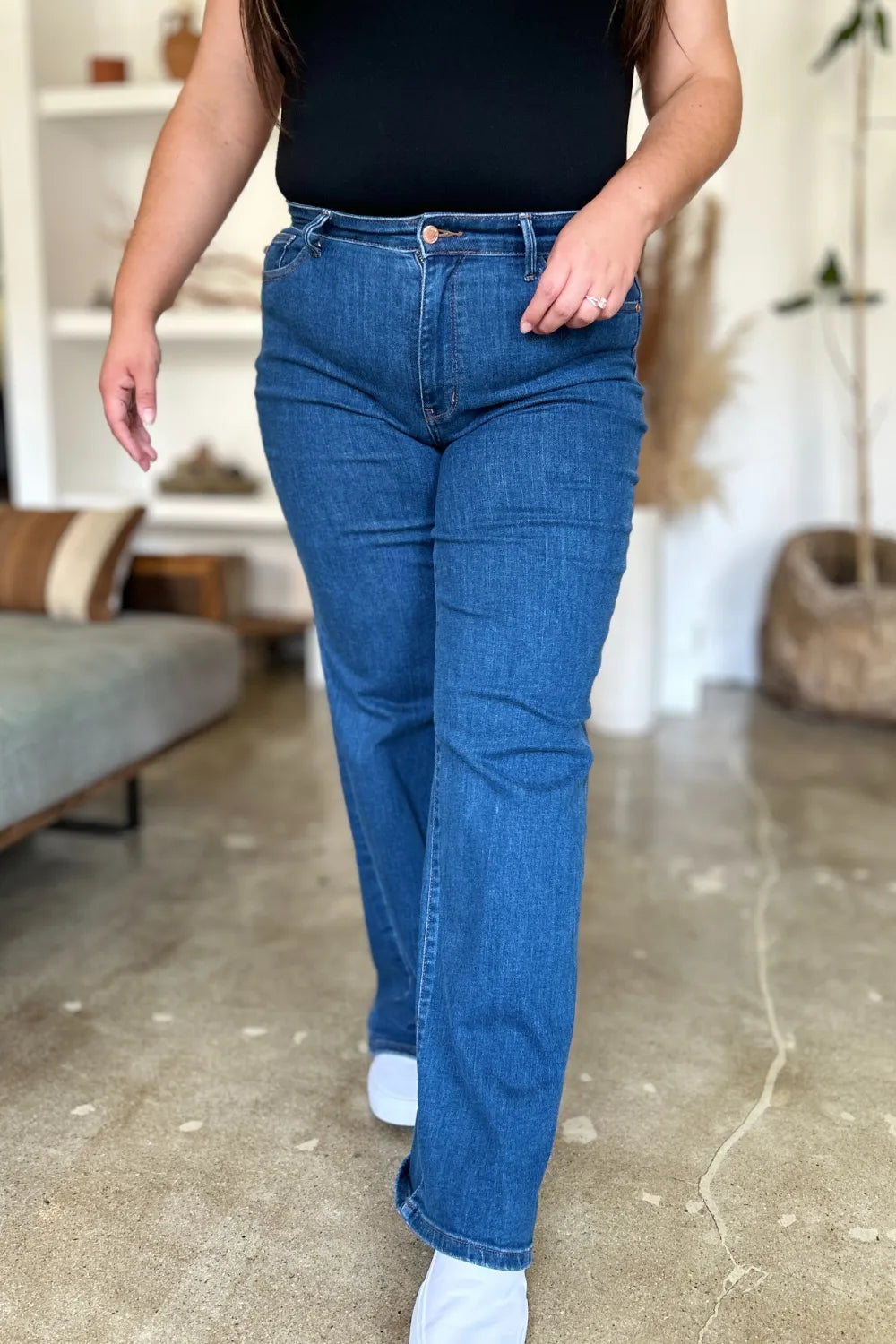 Judy Blue full-size high-rise straight-leg jeans