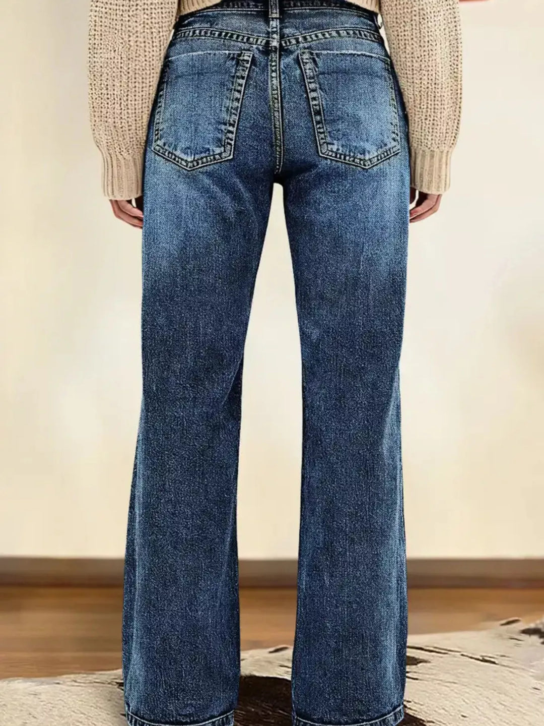 Vintage wash mid-rise straight leg jeans