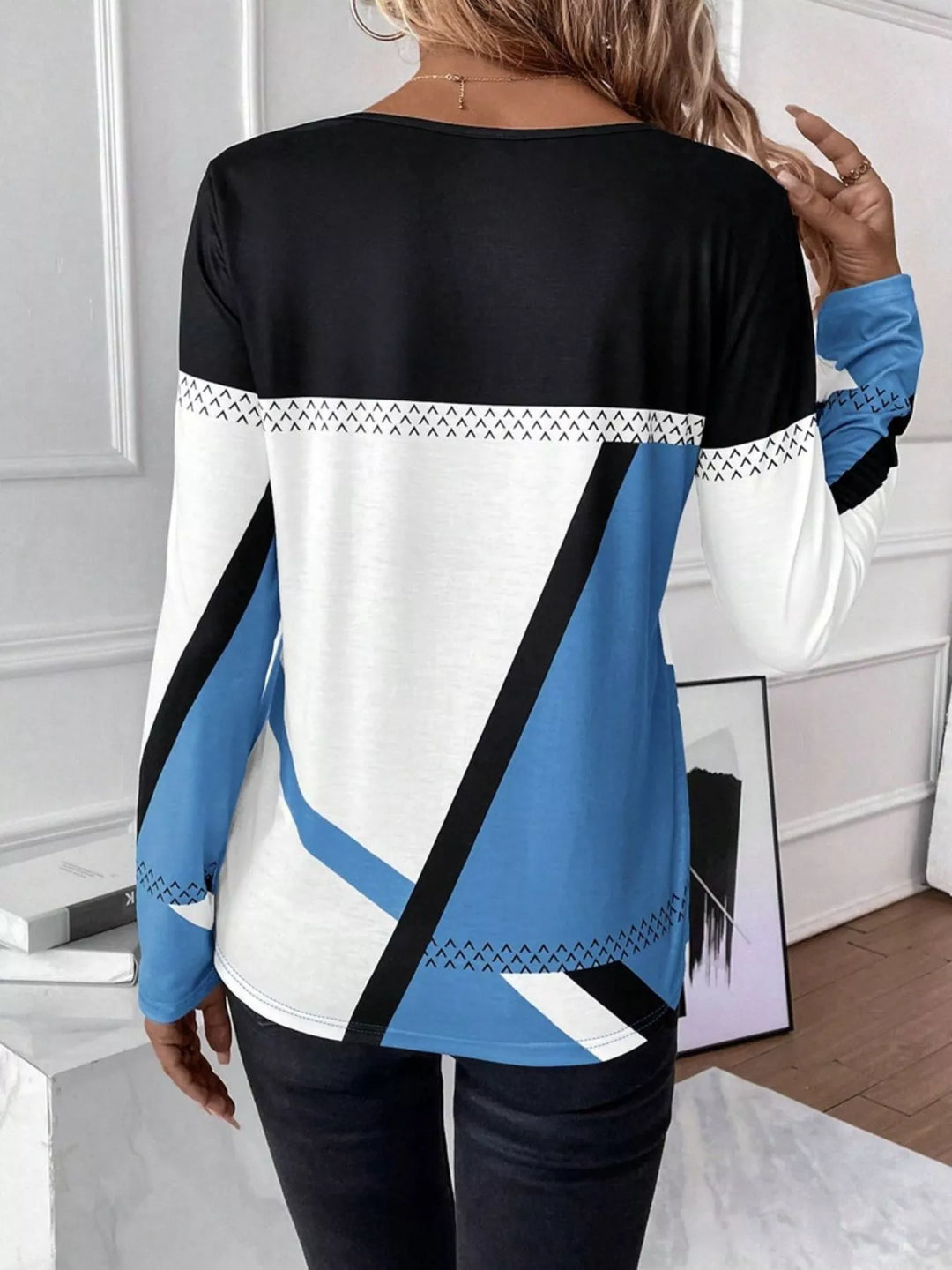 Geometric color block long sleeve crew neck top