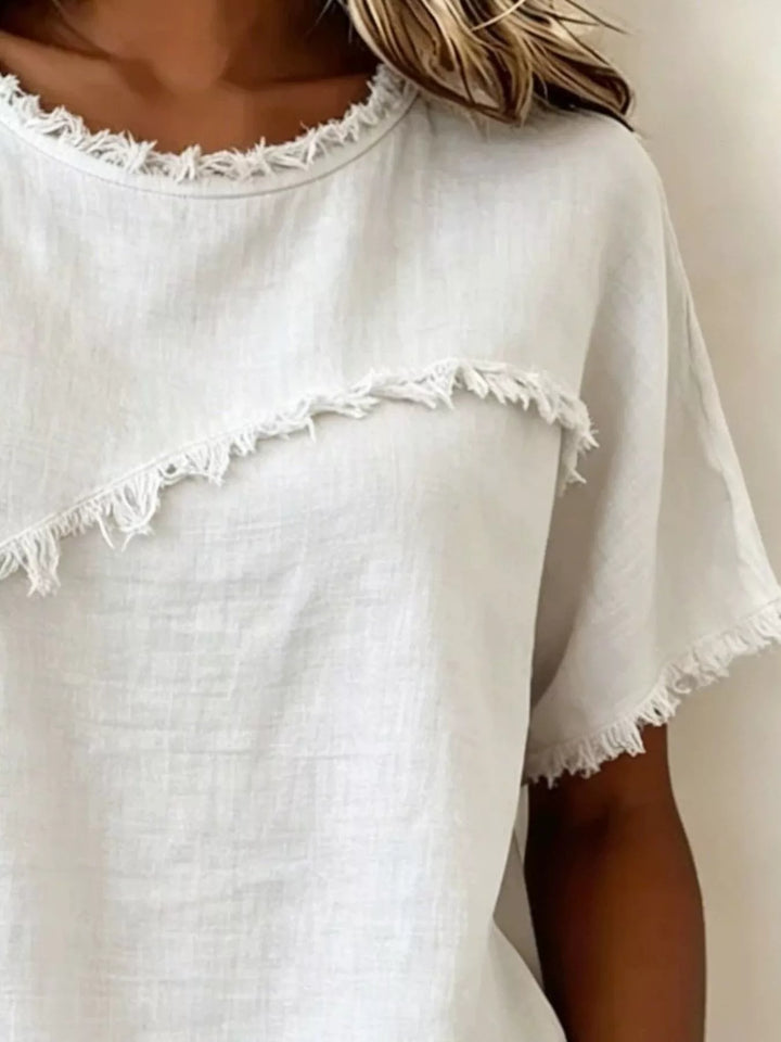 Frayed trim crew neck relaxed short sleeve top