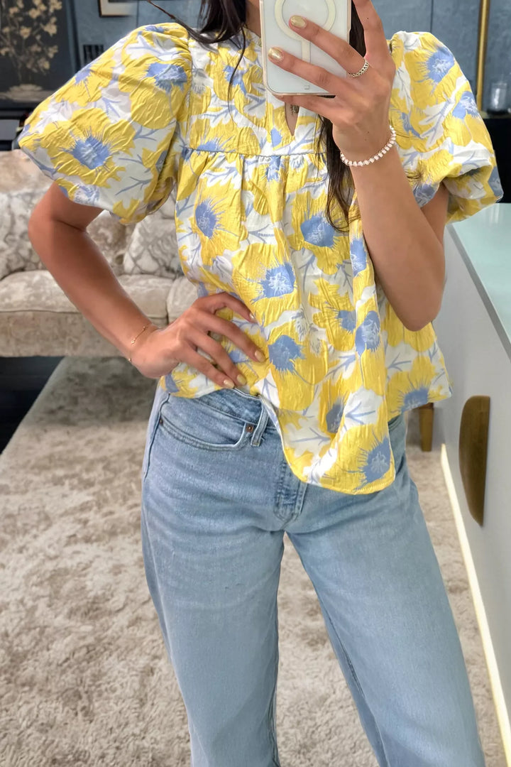 Pastel Yellow Short bubble-sleeve floral crinkle blouse