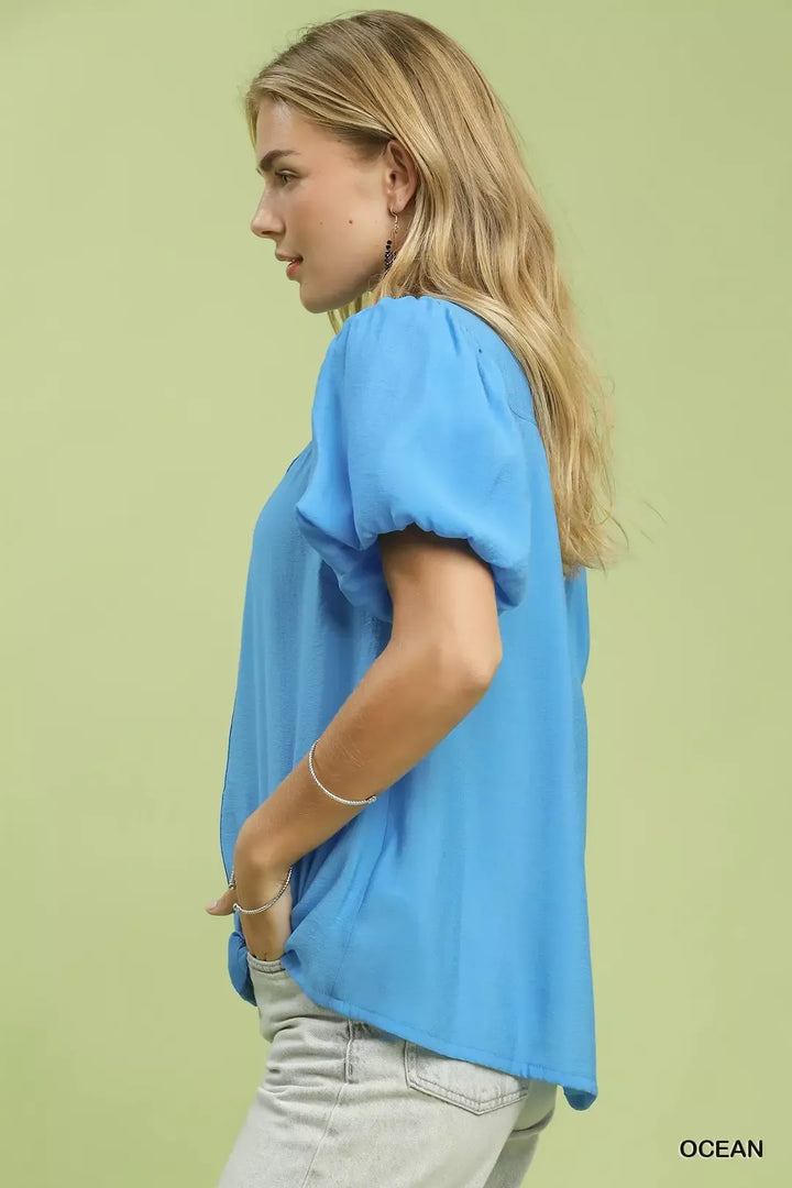 Button-down puff sleeve blouse with band collar