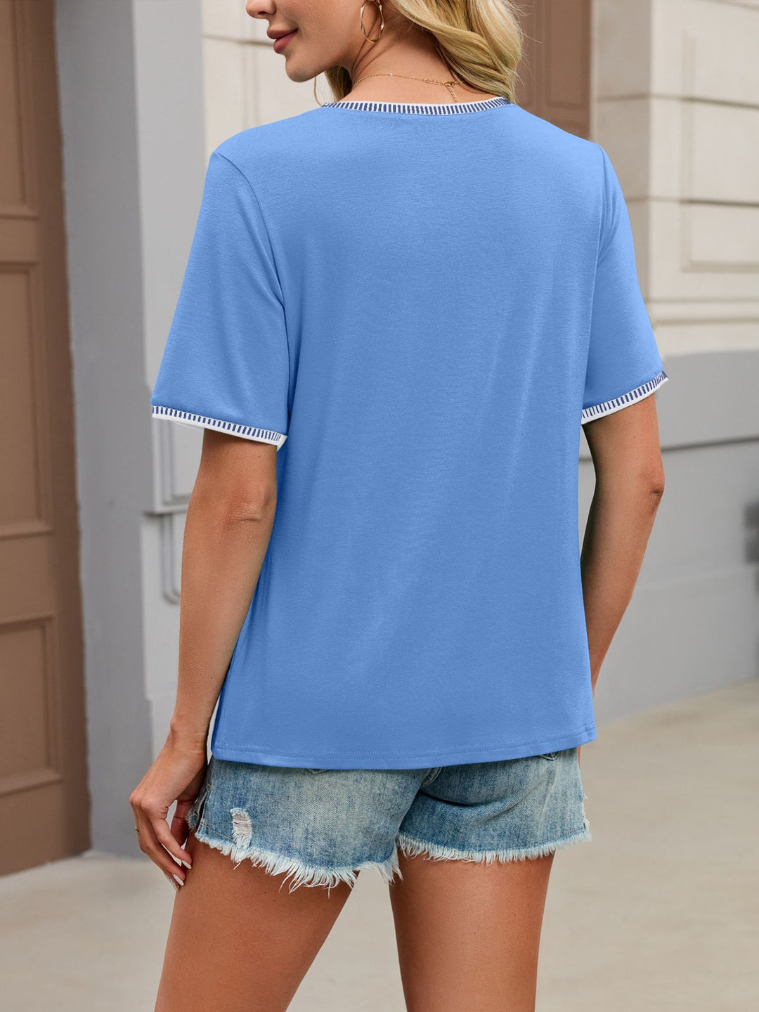 Contrast whipstitch trim short sleeve top with pintucks