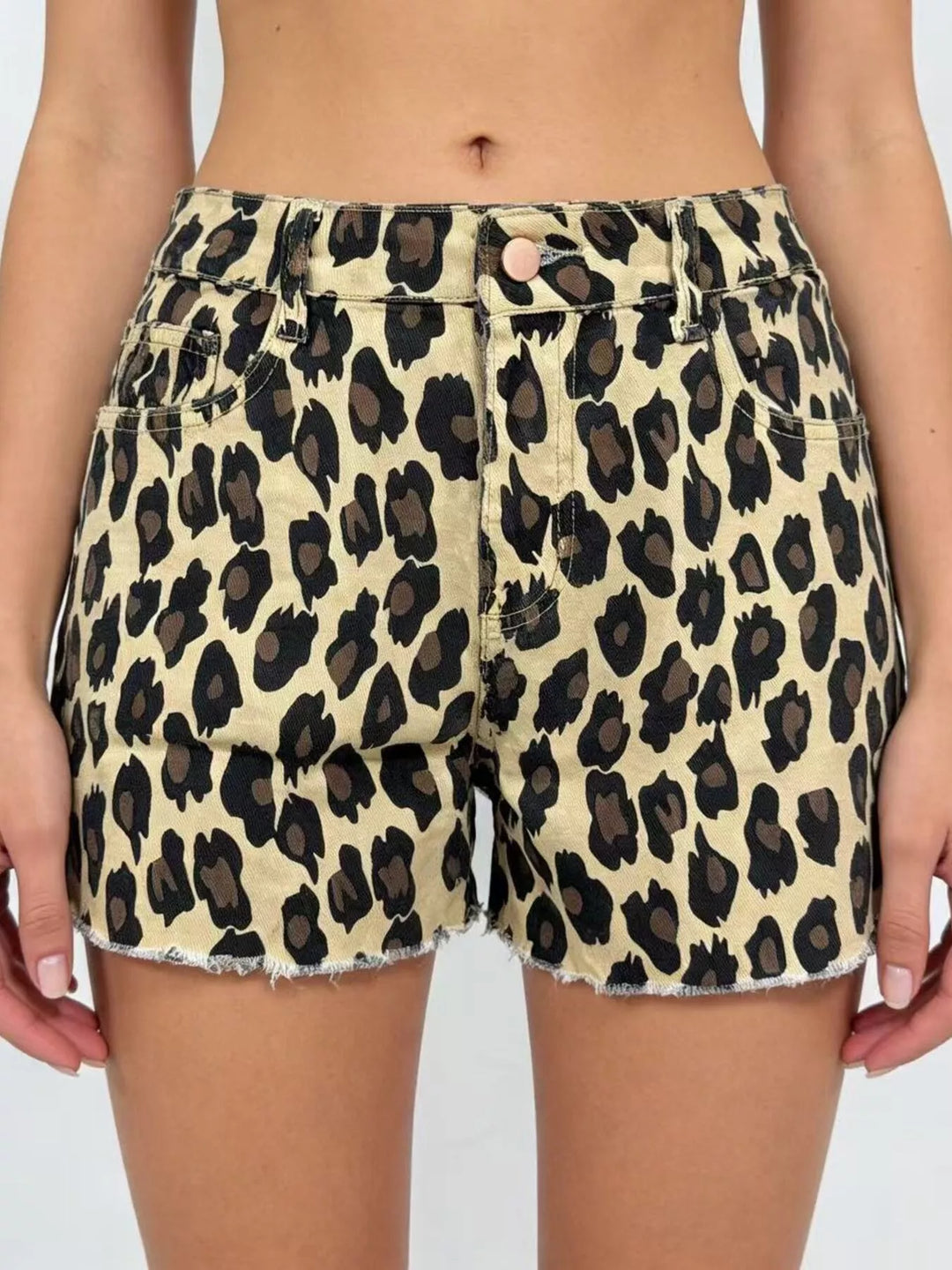 Leopard print high-rise denim shorts with raw hem
