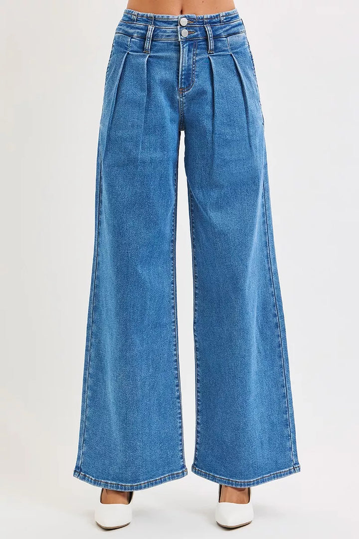 Pleated wide-leg mid-rise jeans with button waist