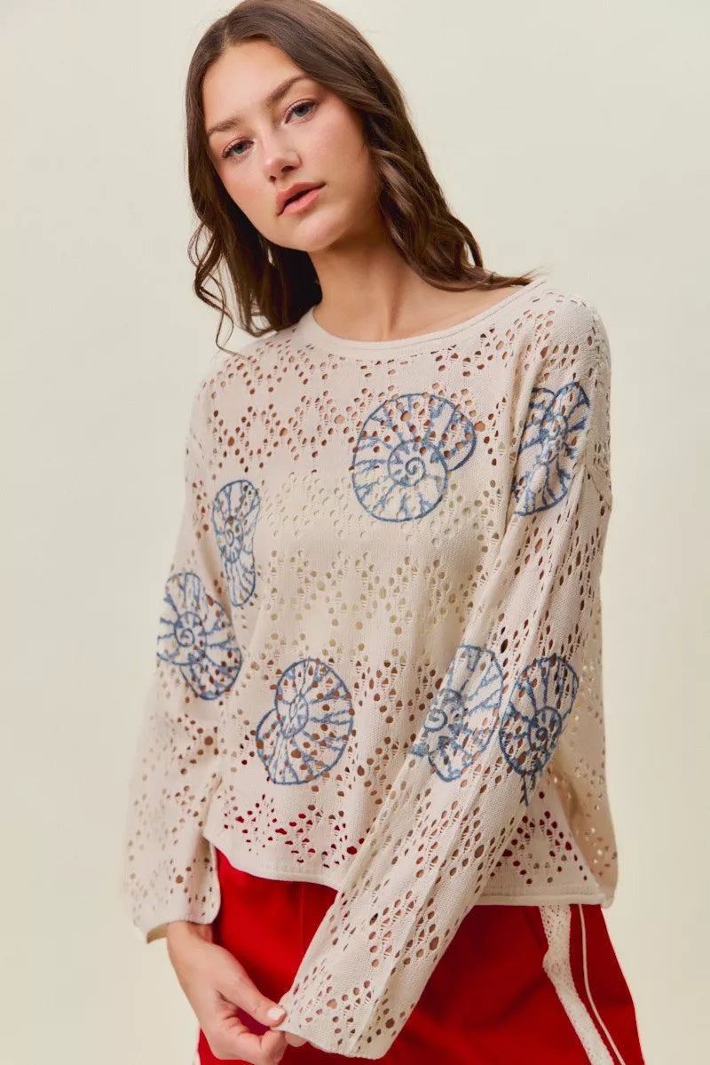 Seashell motif openwork knit long sleeve top