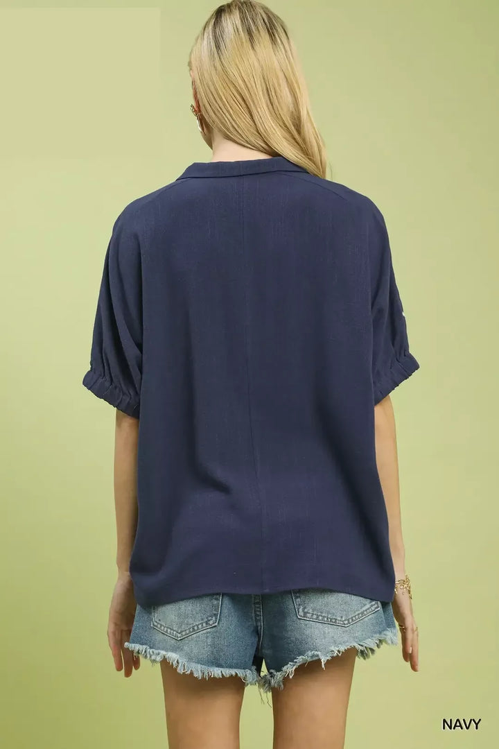 Floral embroidered short sleeve collared blouse