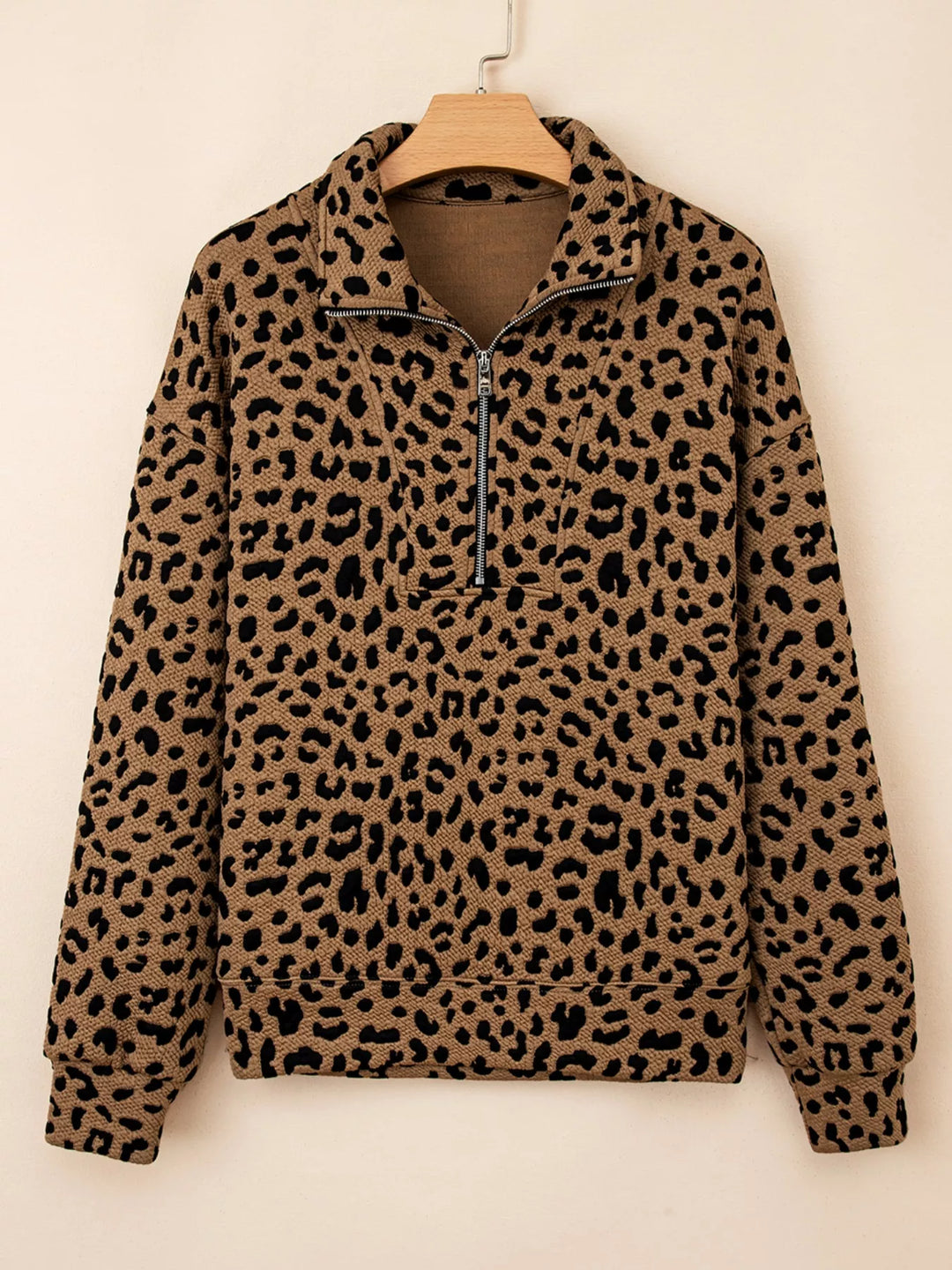 Textured leopard quarter-zip sweatshirt with pocket