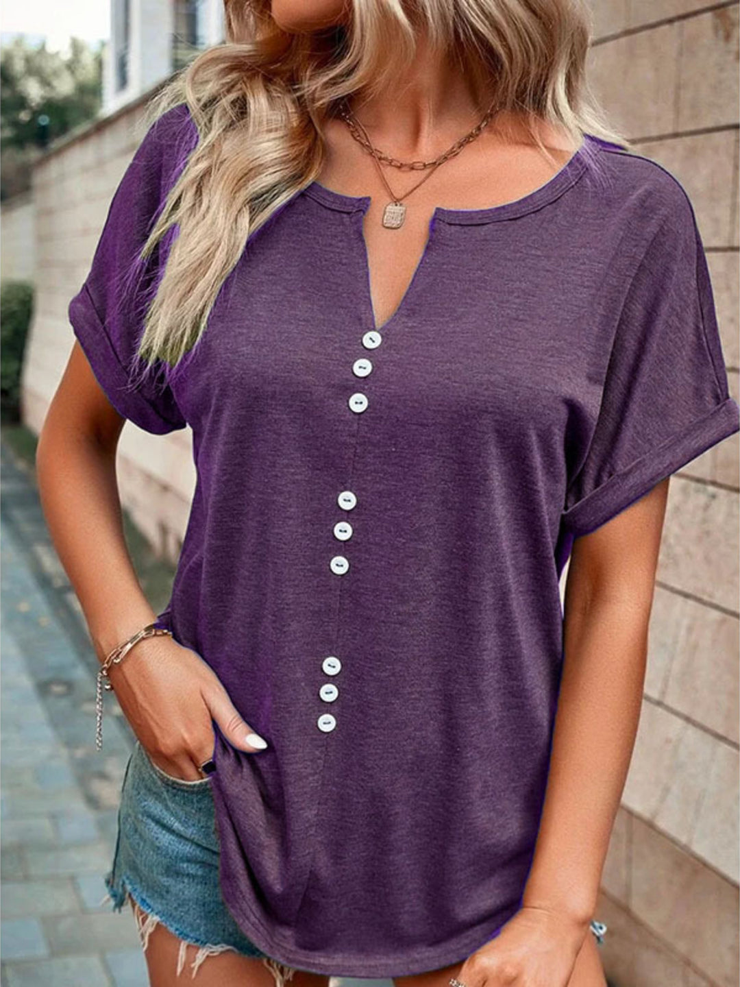 Decorative button-front notch neck short sleeve tee