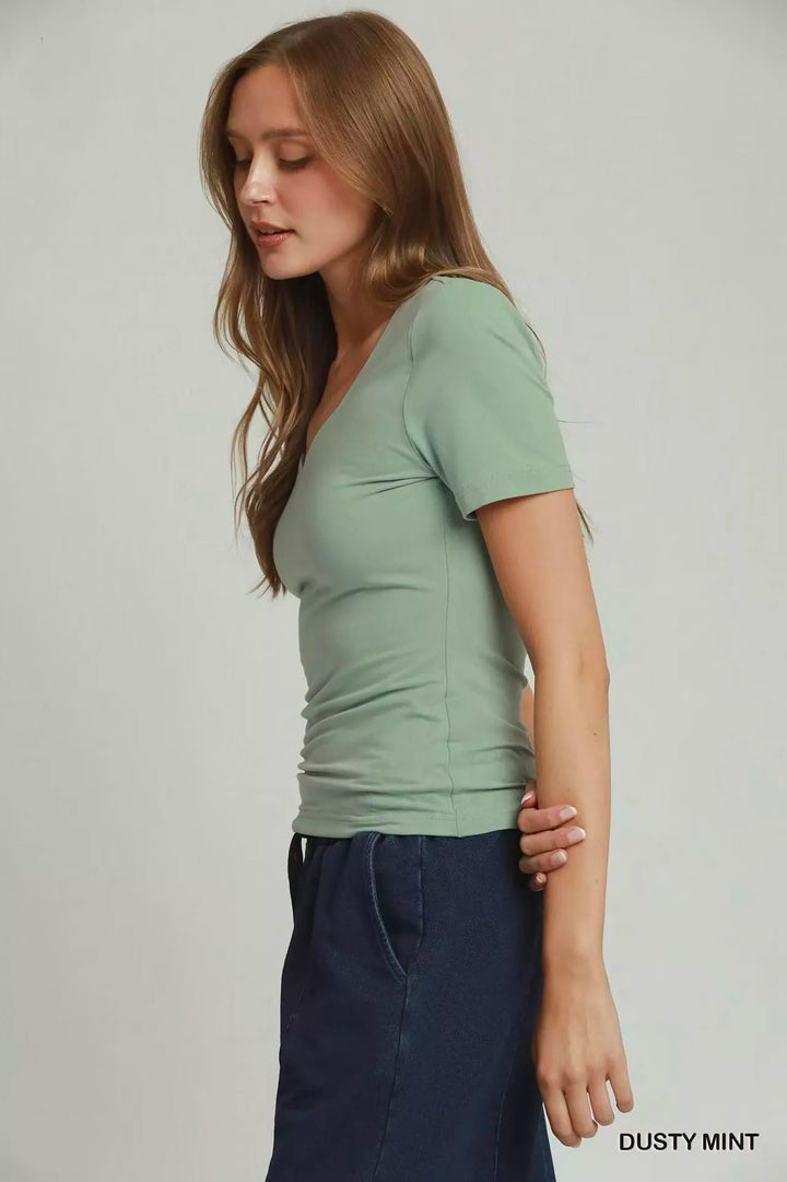 Sweetheart neckline double-lined ruched short sleeve top