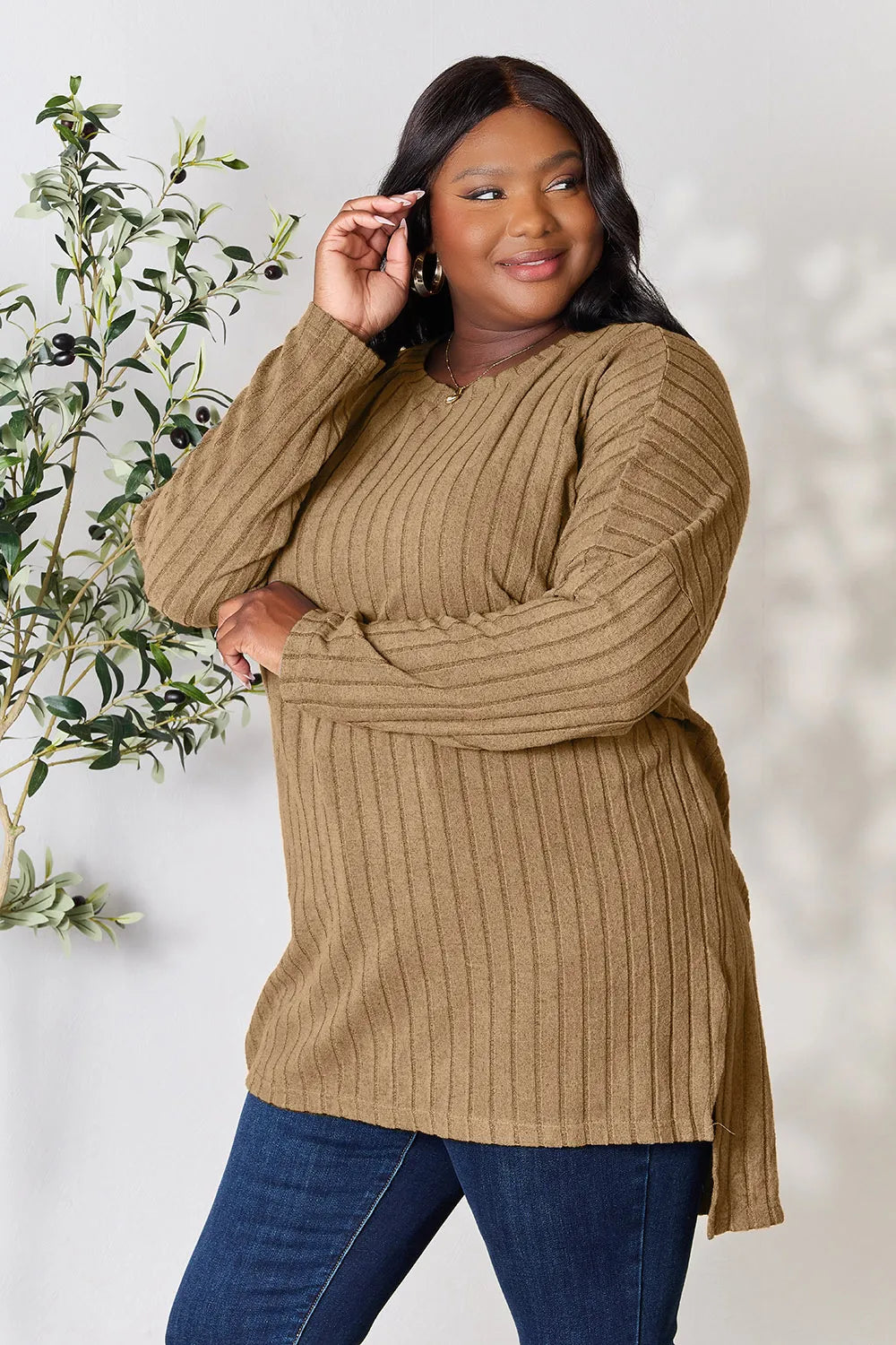 Ribbed knit long sleeve tunic top with side slits