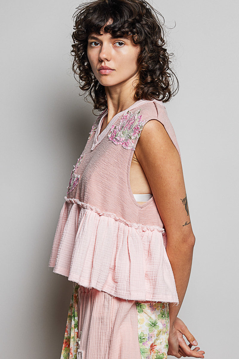 Floral patch V-neck sleeveless top with ruffle hem and raw-edge detail