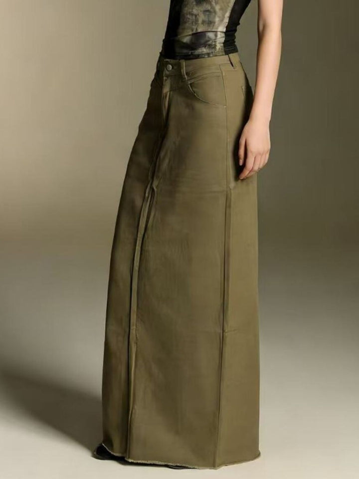 Raw hem maxi denim skirt with button closure and front pockets