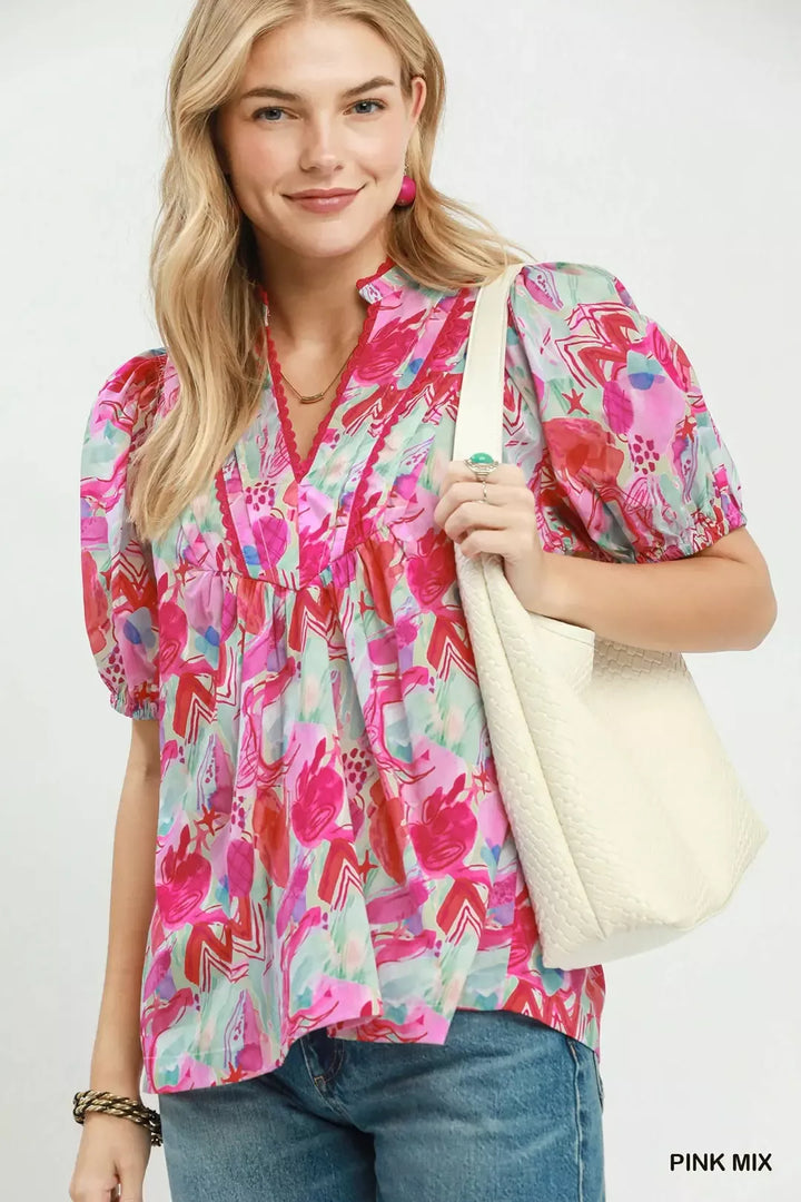 PINK MIX Abstract print puff sleeve top with ruched yoke