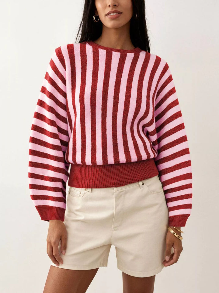 Vertical stripe crew neck sweater with ribbed hem