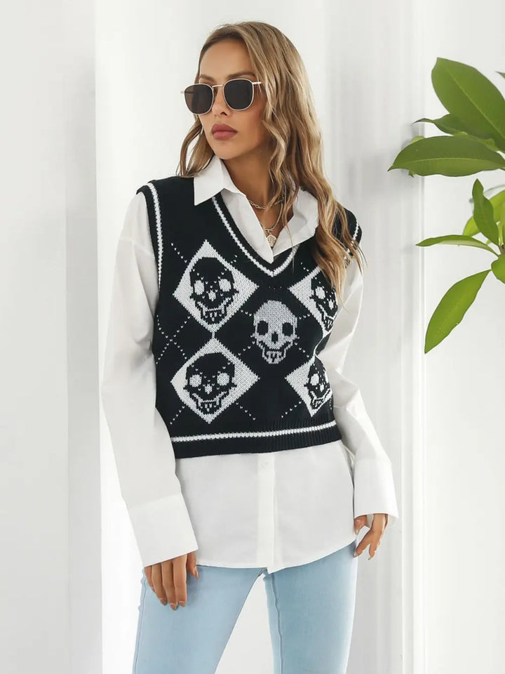 Skull argyle knit sweater vest with striped V-neck