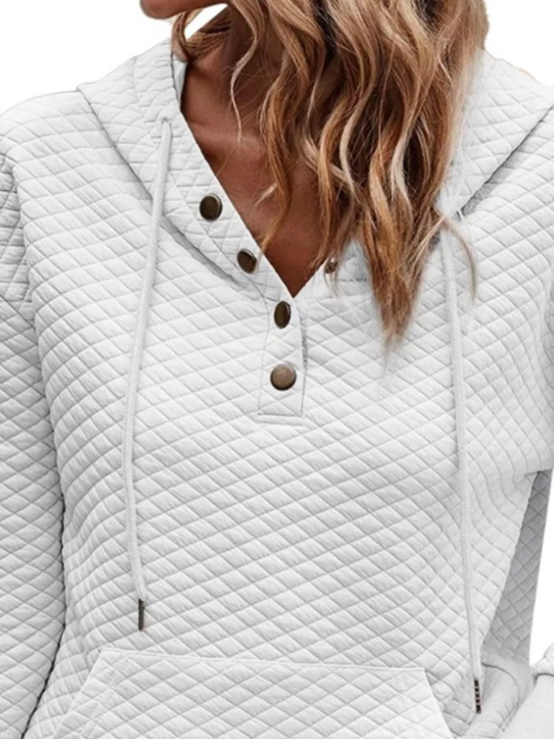 Diamond-textured drawstring pullover hoodie with button placket