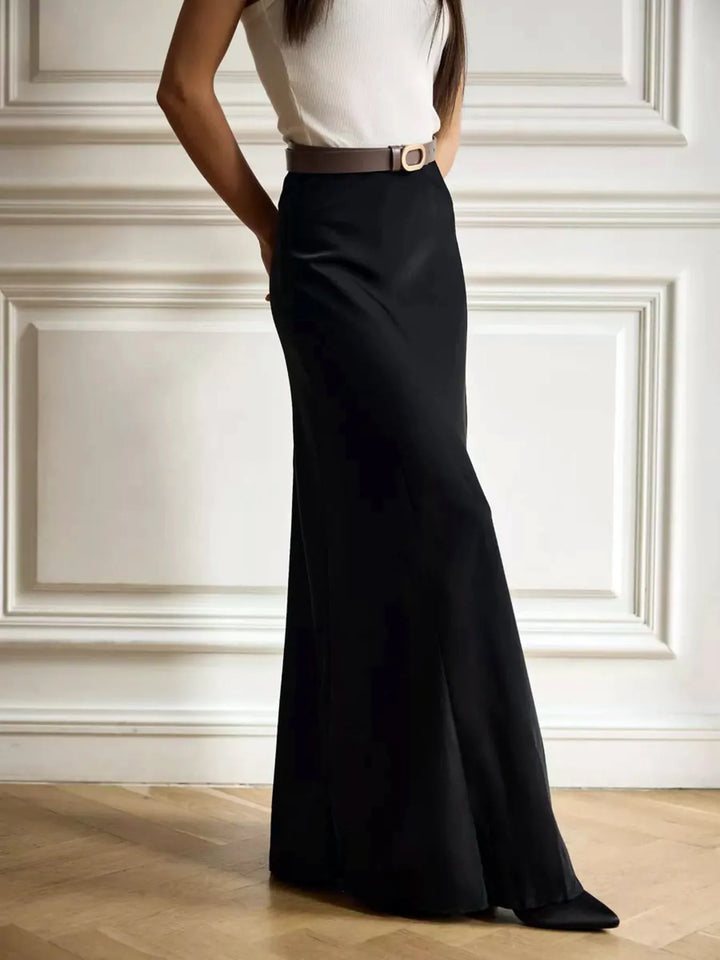Fitted high-waist satin maxi skirt with flared hem
