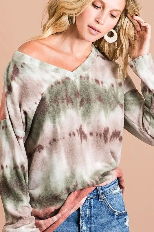 Brushed knit tie-dye V-neck long sleeve top