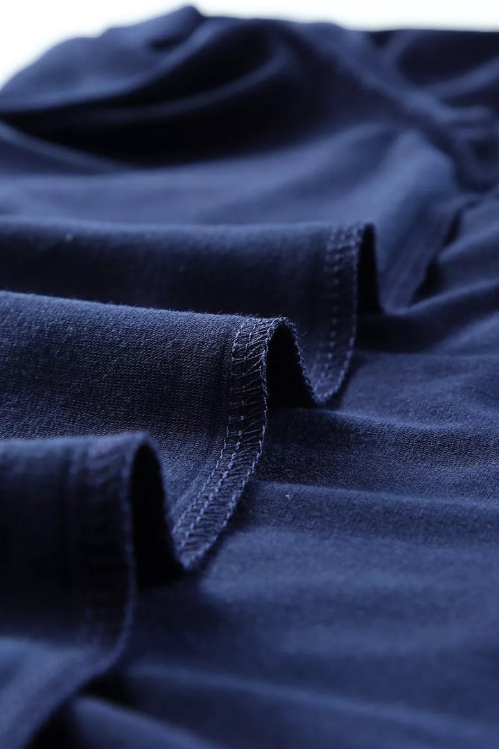 Rolled-sleeve crew neck tee with curved hem