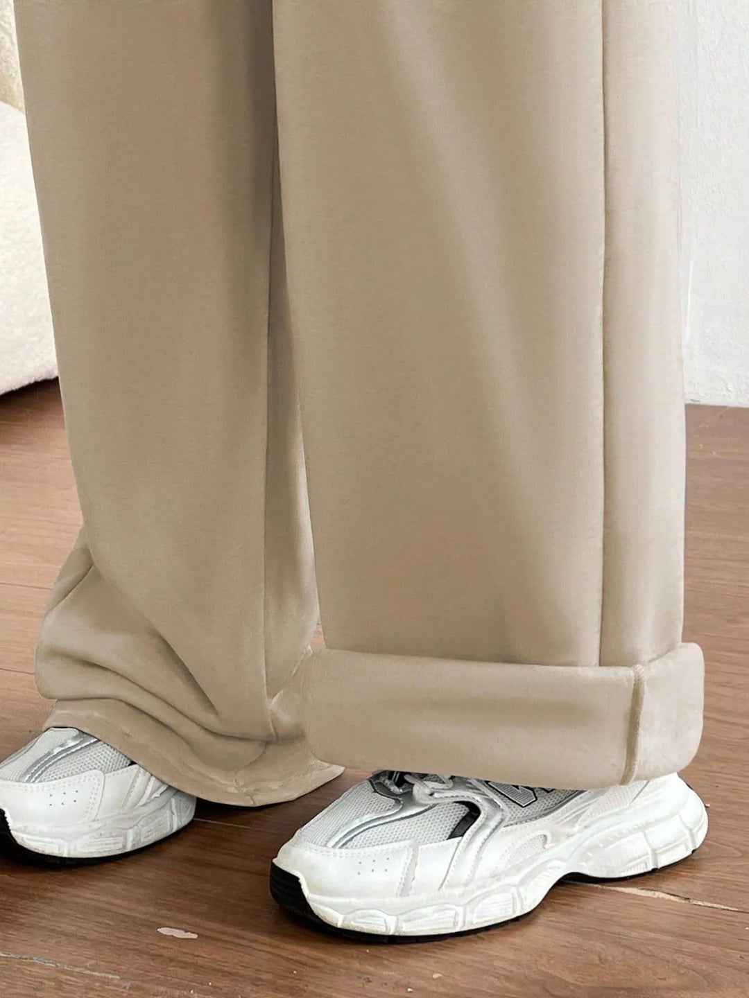 High-waist wide-leg drawstring sweatpants