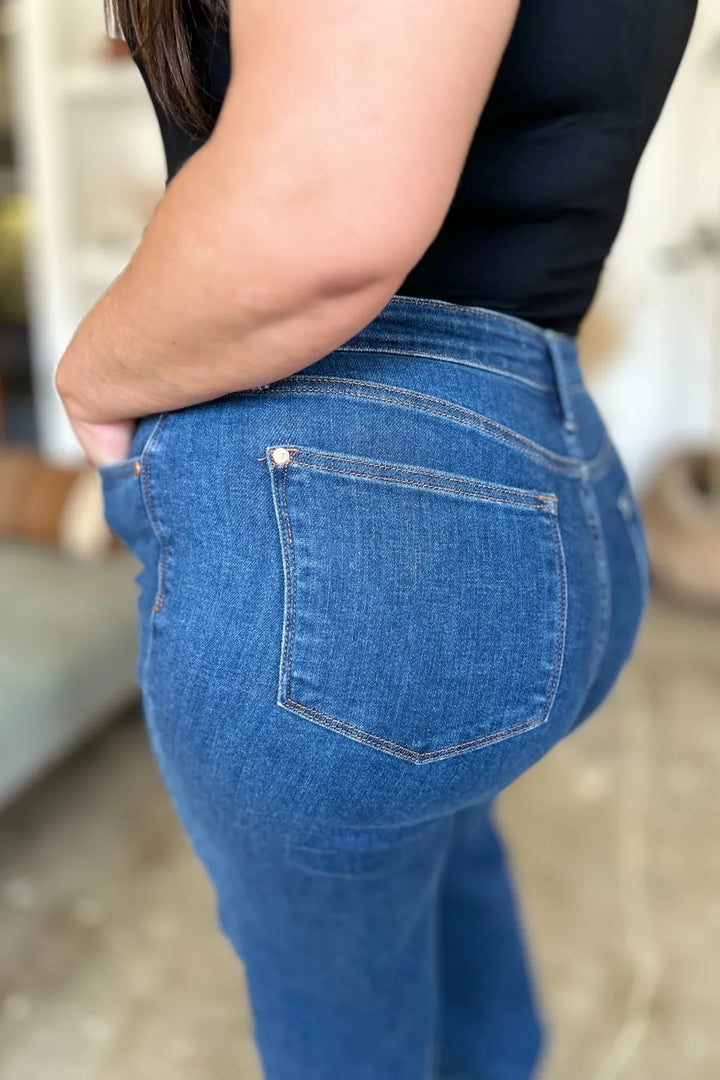 Judy Blue full-size high-rise straight-leg jeans