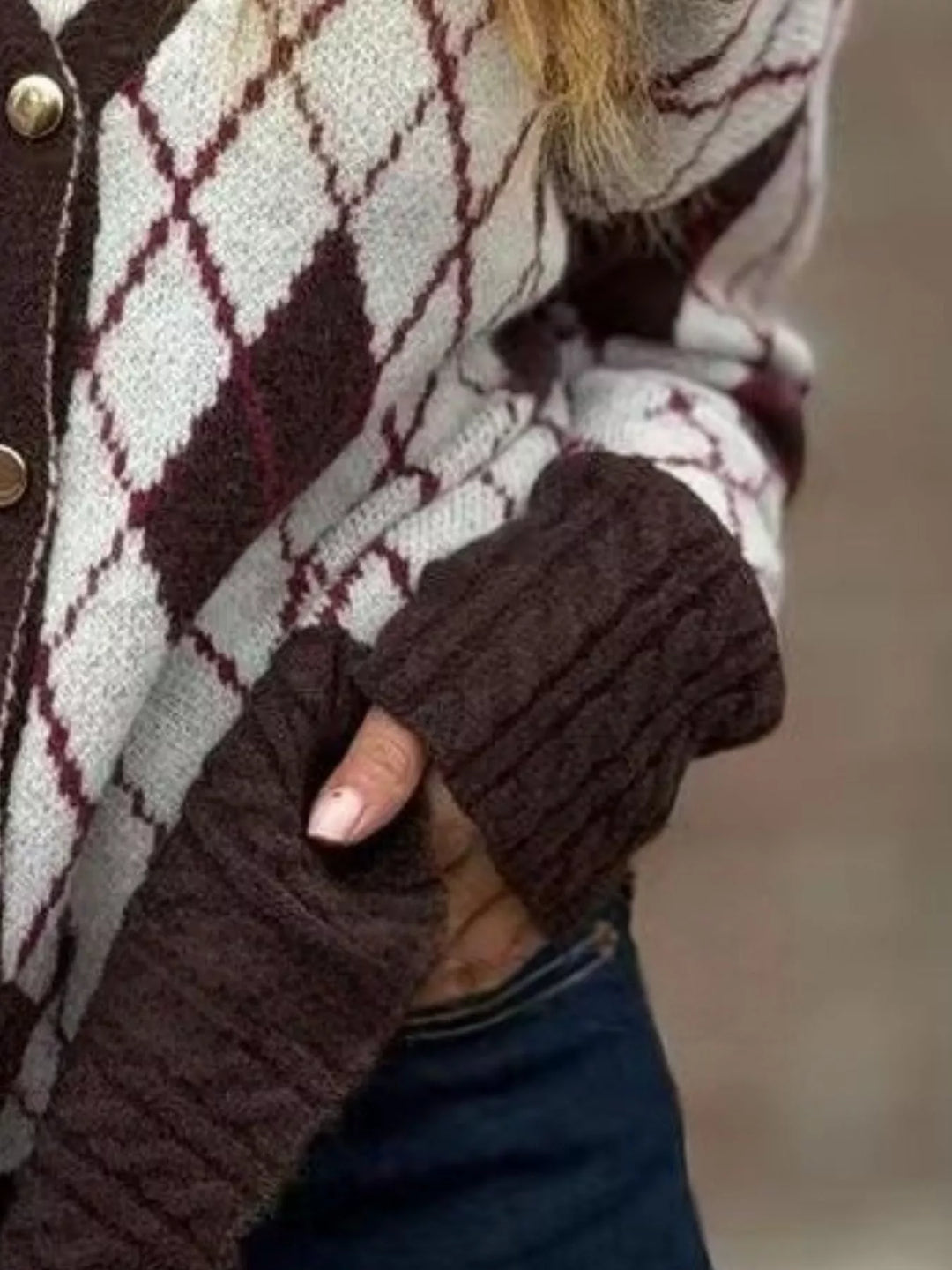 Argyle knit V-neck button-down cardigan with ribbed trim