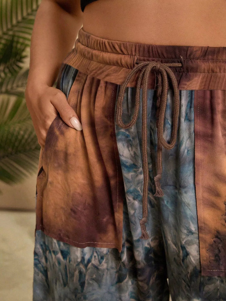 Tie-dye wide-leg drawstring pants with side slit