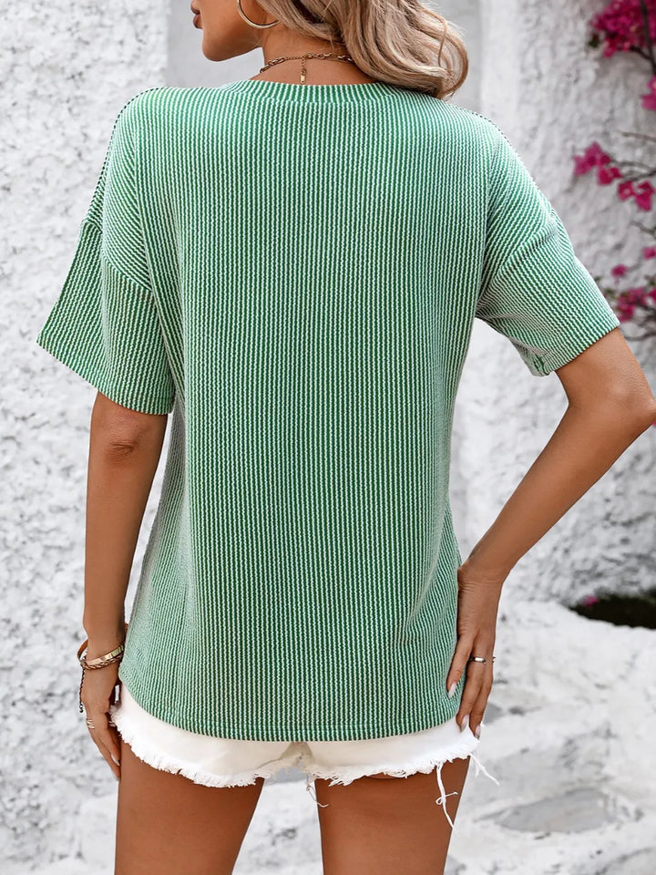 Ribbed V-neck dropped-shoulder tee with chest pocket