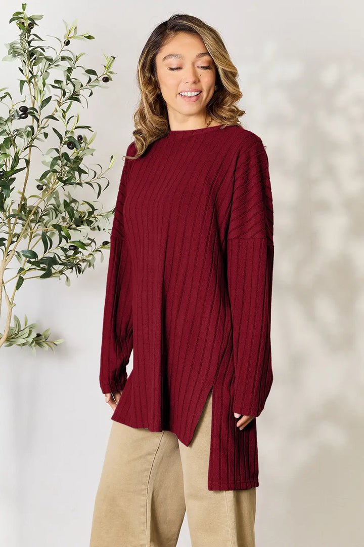Ribbed knit long sleeve tunic top with side slits
