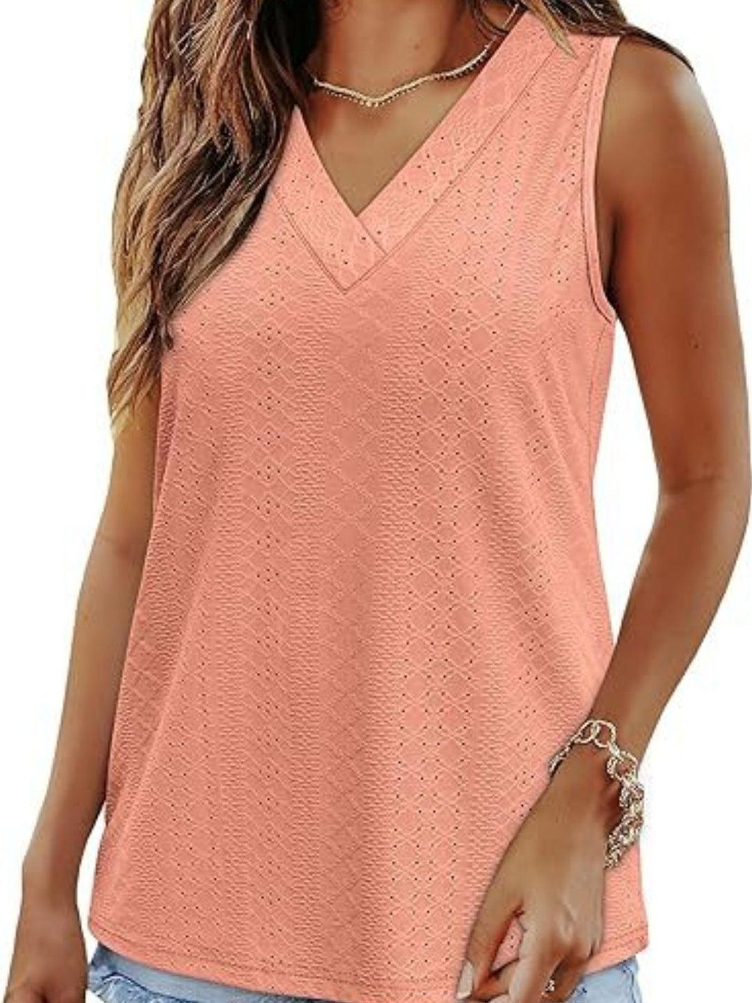Eyelet V-neck sleeveless tank with diamond texture