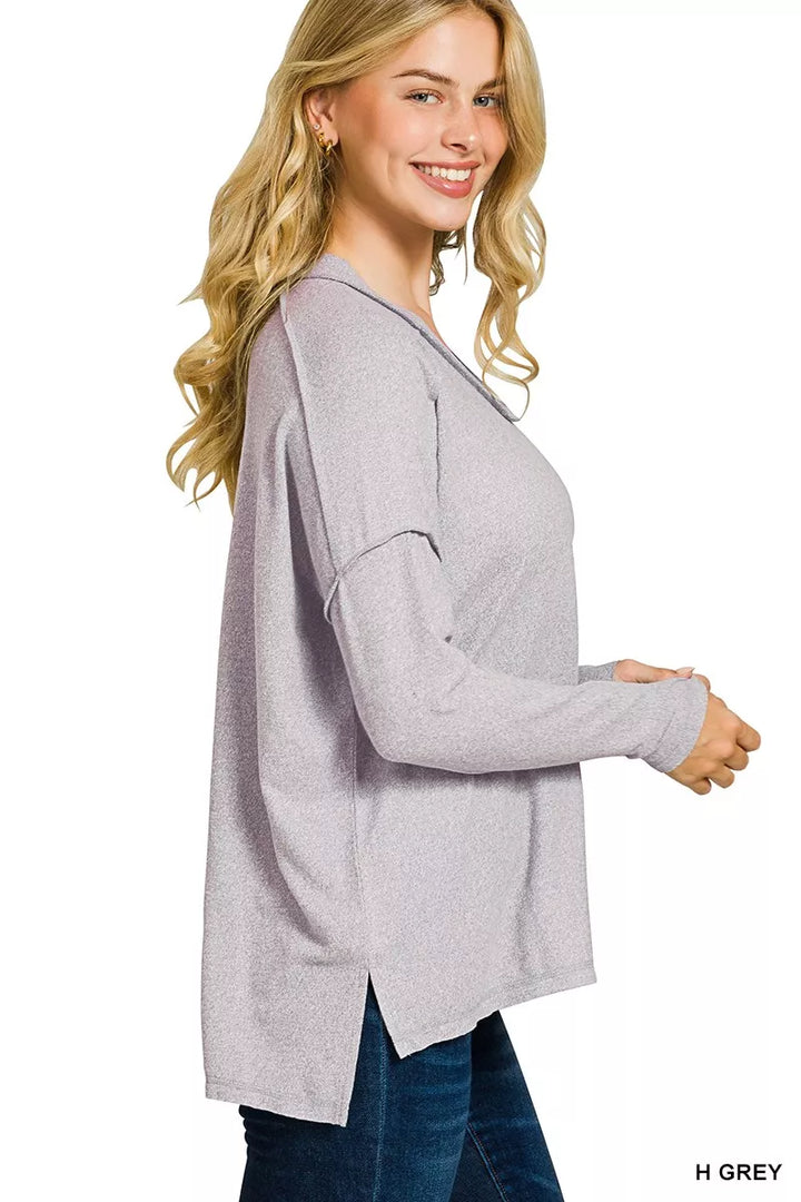 Exposed seam hi-low V-neck long sleeve tee