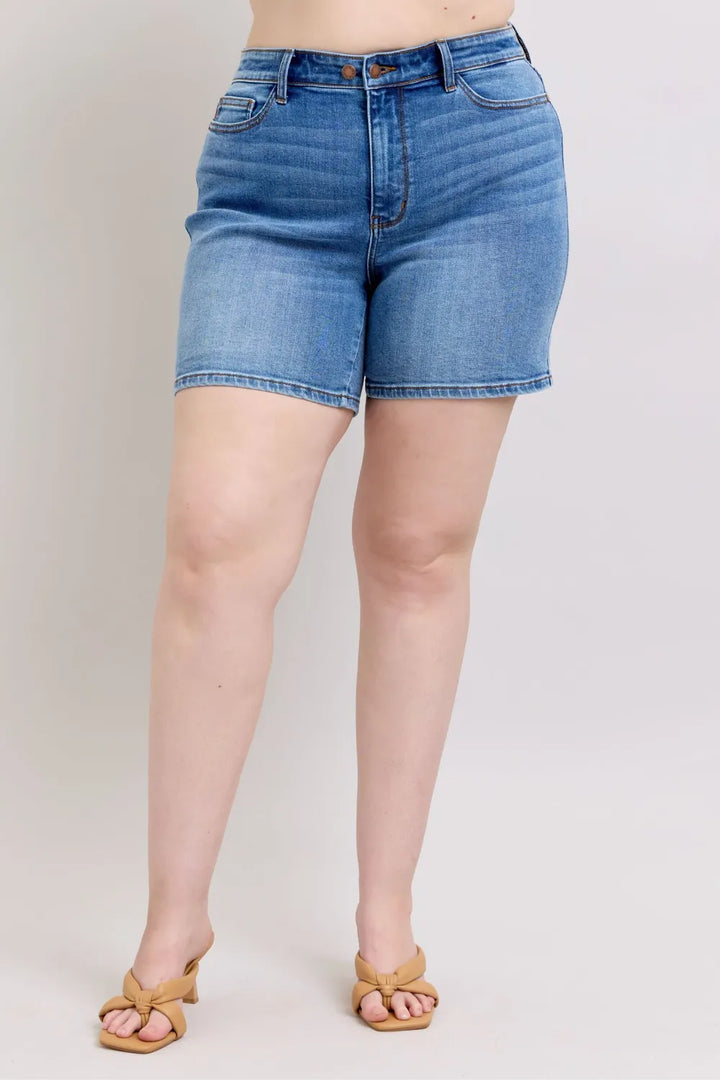 Medium High-rise two-button denim shorts with 5-pocket style