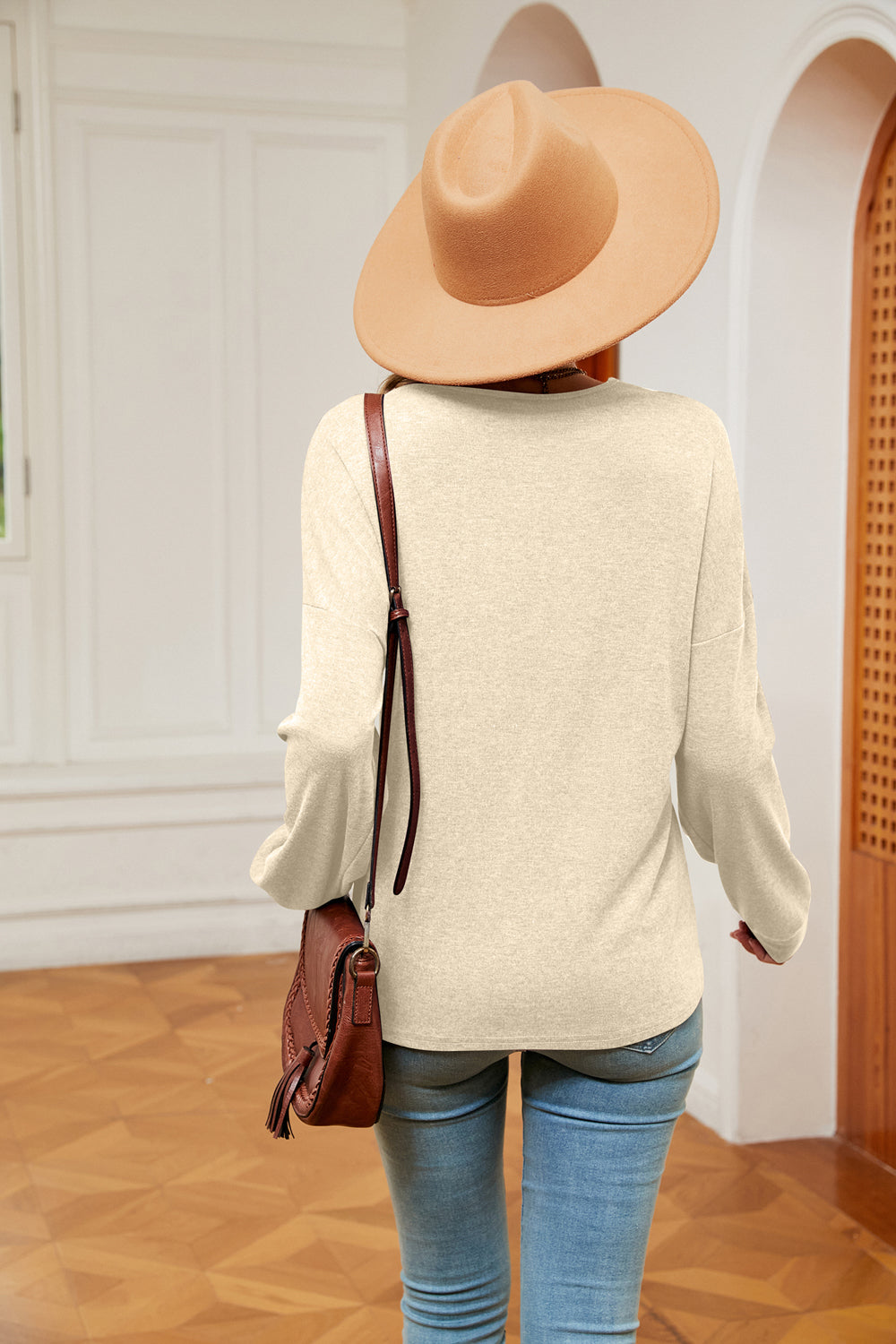 Crochet trim V-neck long sleeve knit blouse