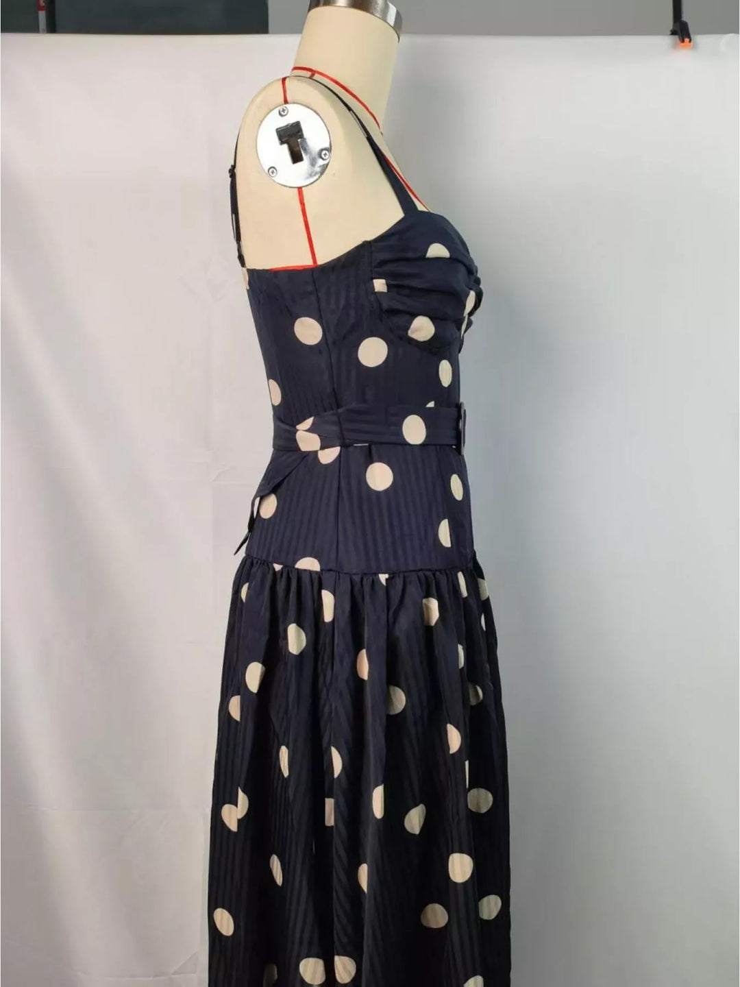 Polka dot sweetheart neck midi dress with belted waist