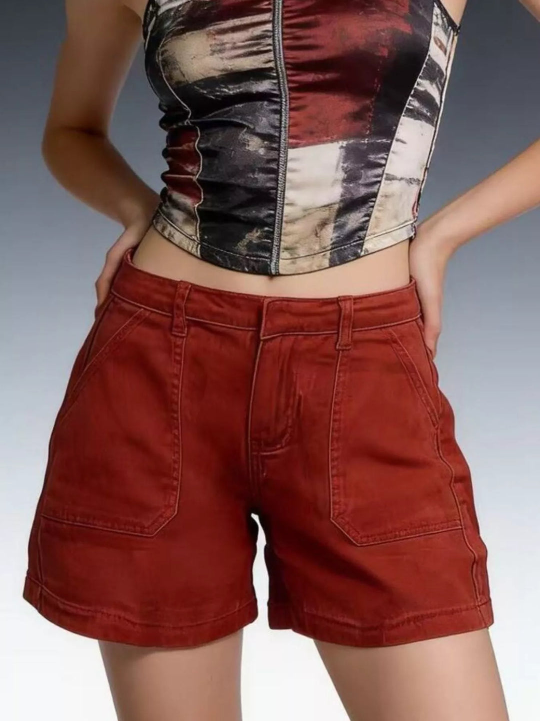 Patch pocket mid-rise denim shorts with cuffed hem