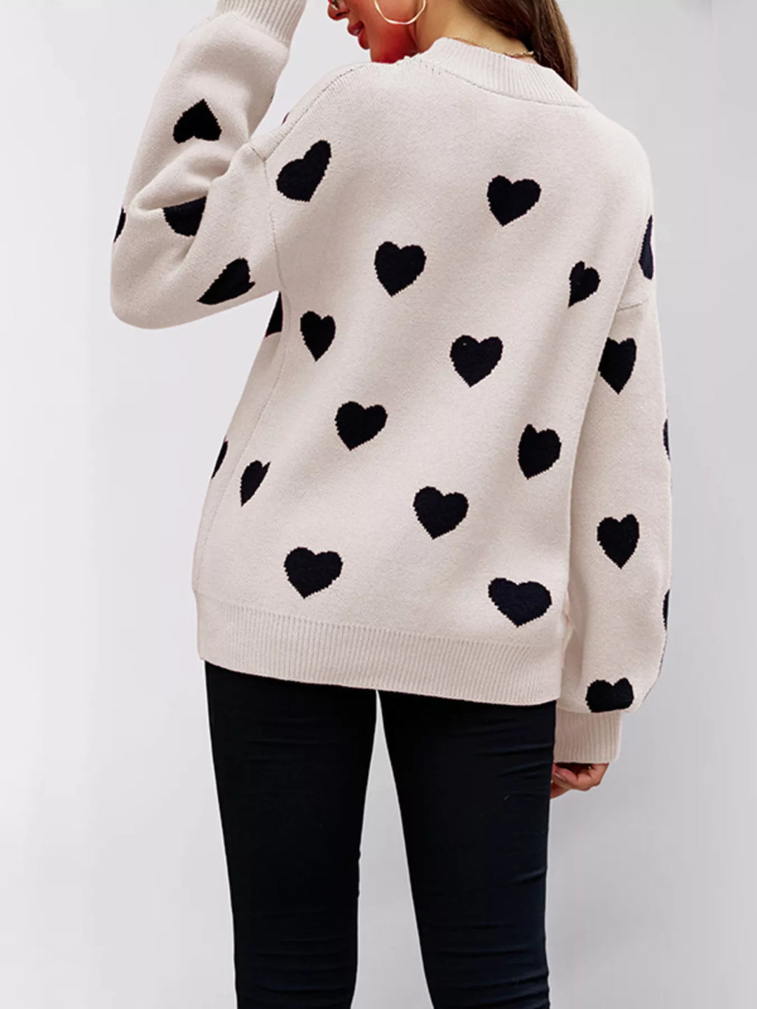 Heart print drop shoulder crew neck knit sweater