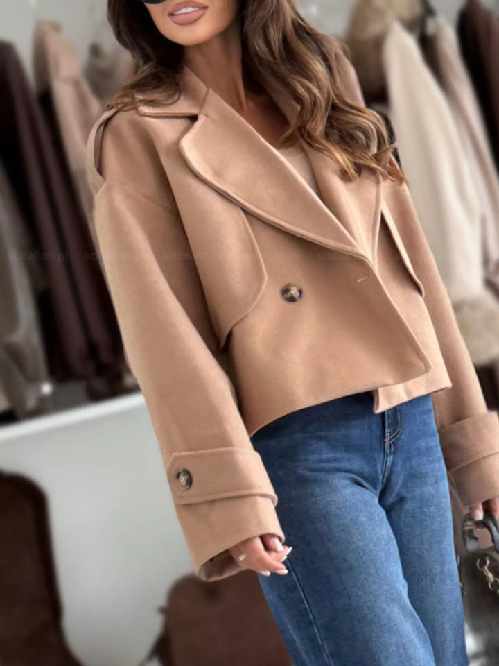 Double-breasted cropped coat with notch lapels and button cuffs